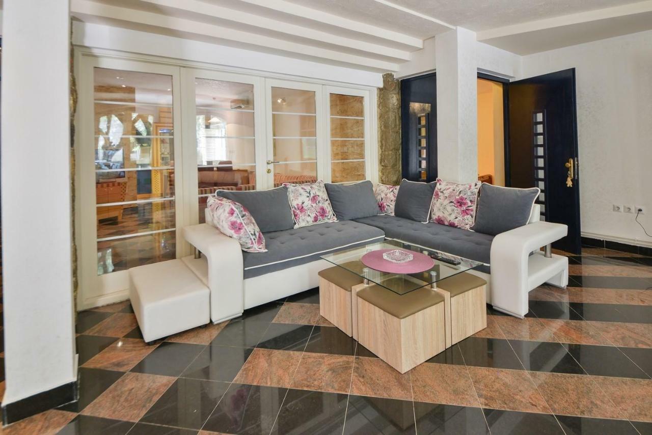Villa Montenegroブドヴァ エクステリア 写真